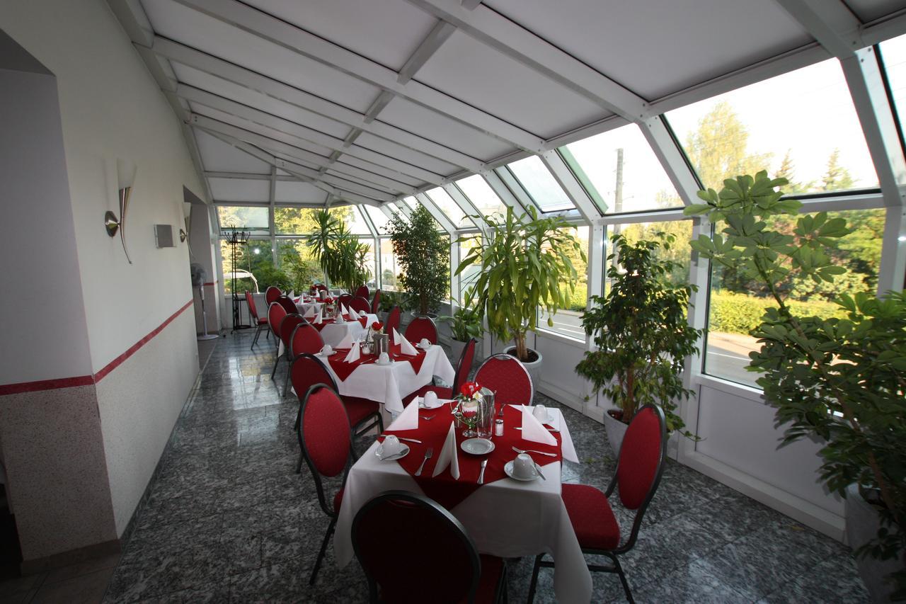 Hotel Buergerhof Hohenstein-Ernstthal Εξωτερικό φωτογραφία