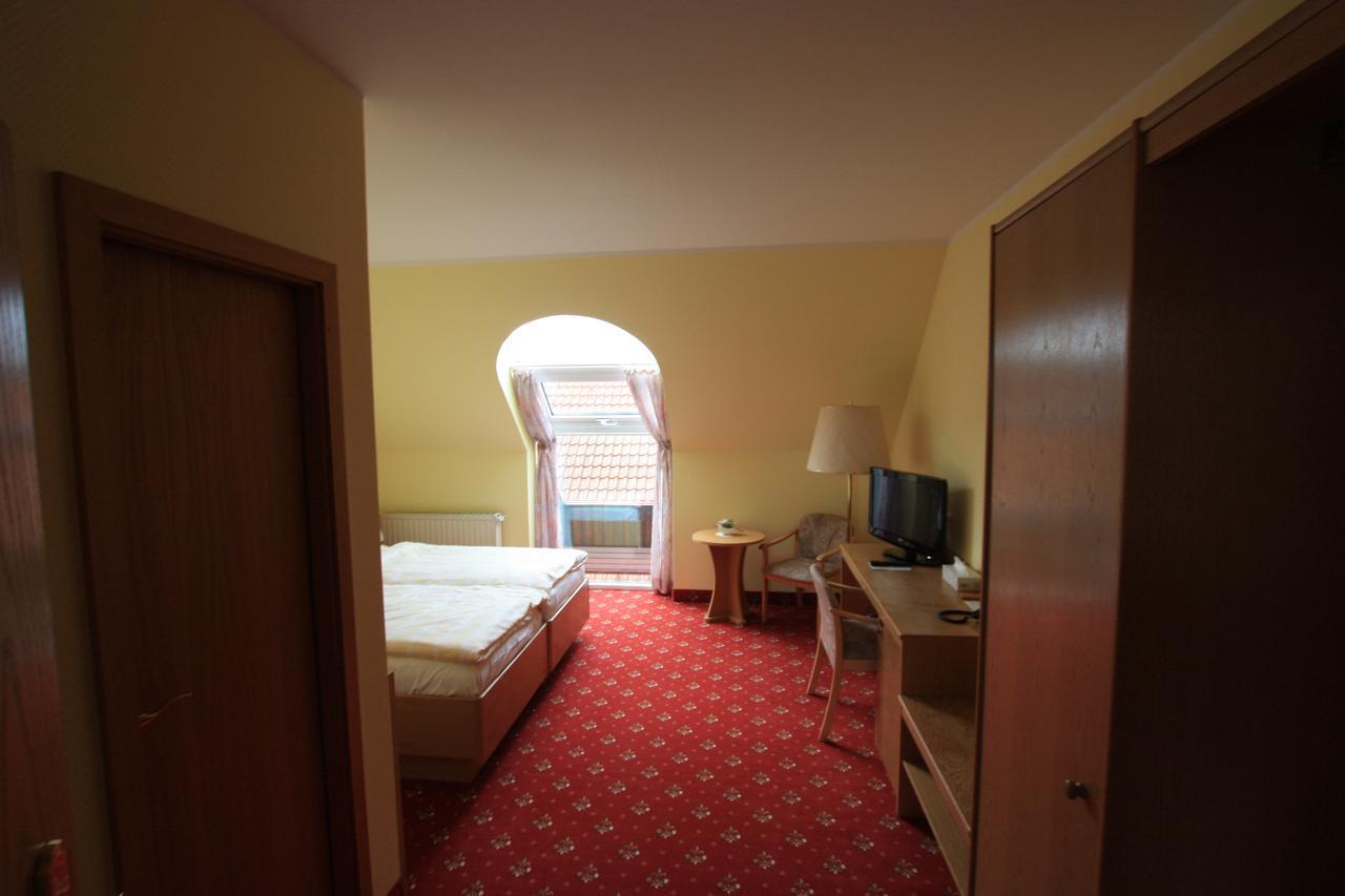 Hotel Buergerhof Hohenstein-Ernstthal Εξωτερικό φωτογραφία
