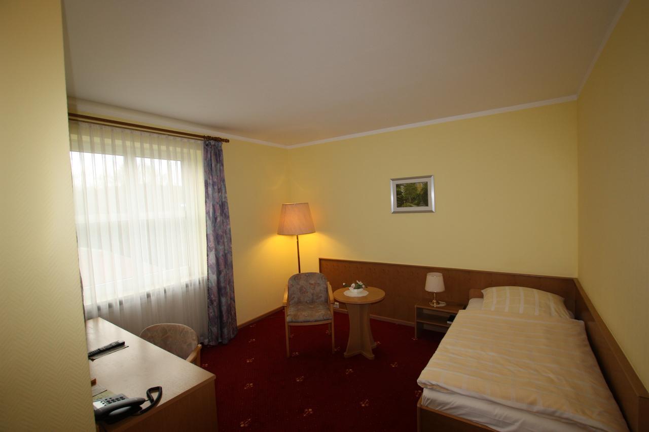 Hotel Buergerhof Hohenstein-Ernstthal Εξωτερικό φωτογραφία