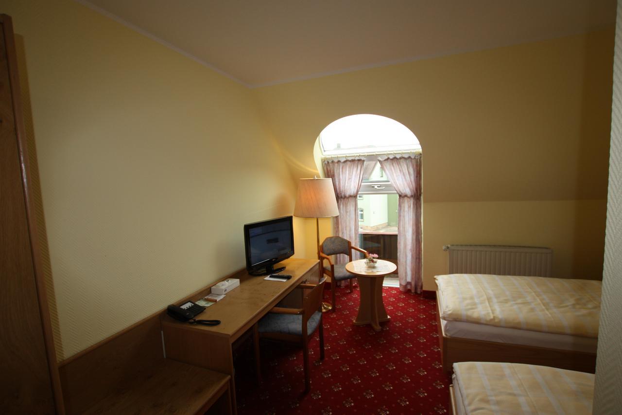 Hotel Buergerhof Hohenstein-Ernstthal Εξωτερικό φωτογραφία
